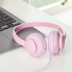 1. NWT Groove onn • Pink Wired Headphones